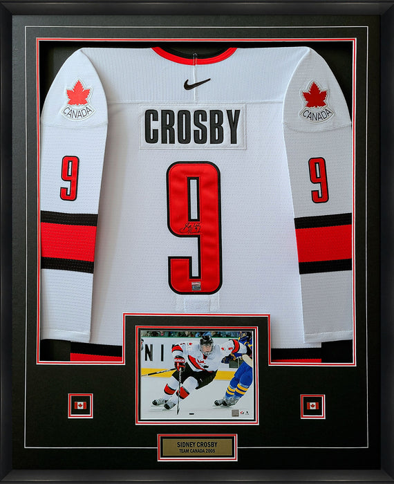 Sidney Crosby Signed Framed Jersey 2005 Team Canada World Juniors Game Model Nike White