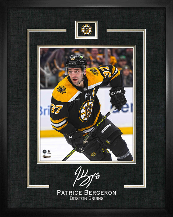 Patrice Bergeron 16x20 Replica Signature Frame Bruins